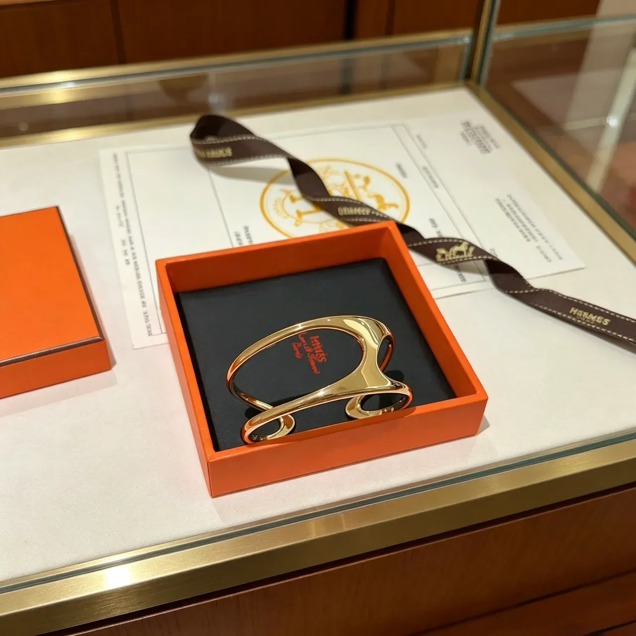 Hermès Dourado Preto Escultural Polida Pulseira 5