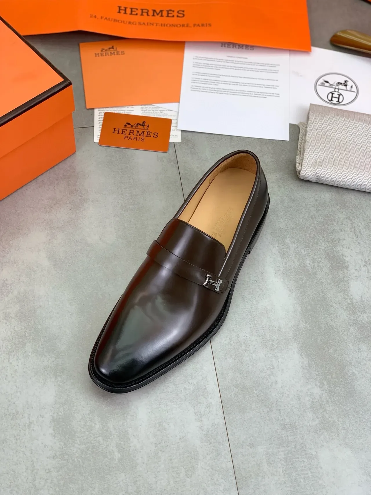 Hermès H-Loafer جلد بني مصقول 4