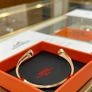 Hermès Juste un Clou Gold-Tone Faceted Open Bangle Bracelet