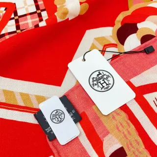 Hermès bufanda de seda con estampado geométrico multicolor