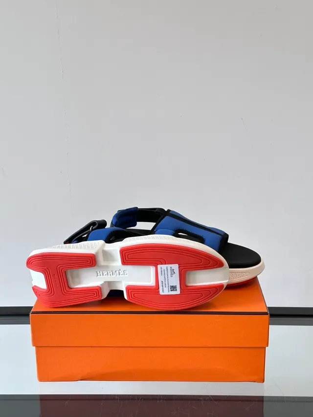 Hermès Oran Black Blue Chunky Platform Sole Multi-Strap T-Bar Design Casual Sandals 3