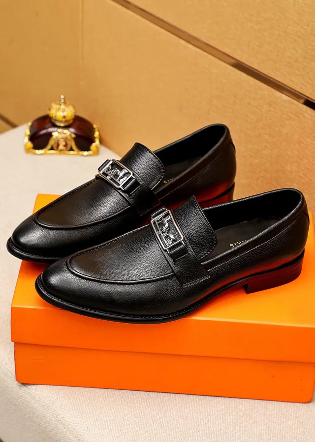 Hermès Oran Black Pebbled Leather Loafers 2