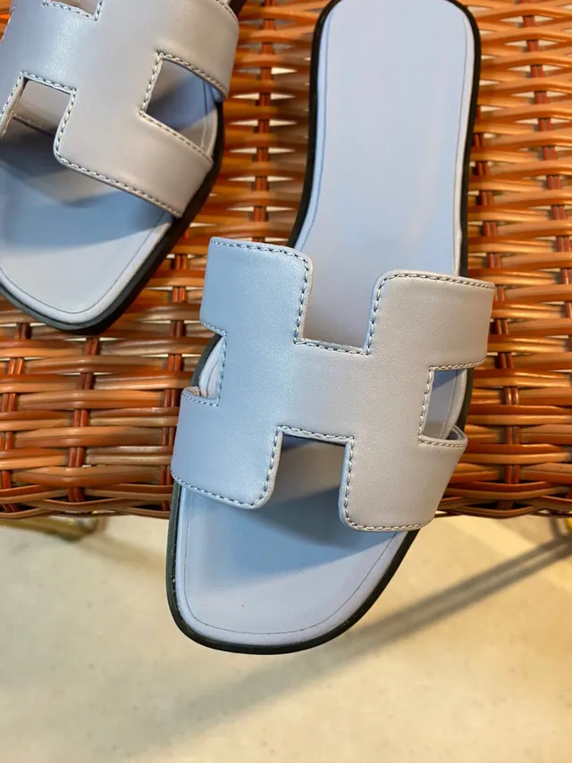 Hermès Oran Light Blue and Silver H-Strap Slippers 4