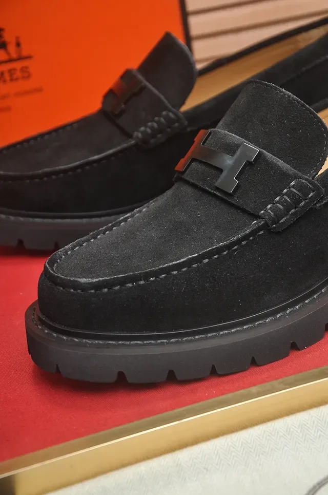 Hermès Oran Loafer Noir Daim H-Buckle Lug Sole Loafers 2