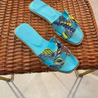 Hermès Oran Slide Bright Blue Multicolor Printed Fabric Slippers