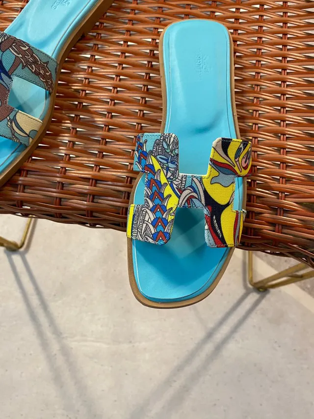 Hermès Oran Slide Bright Blue Multicolor Printed Fabric Slippers 2
