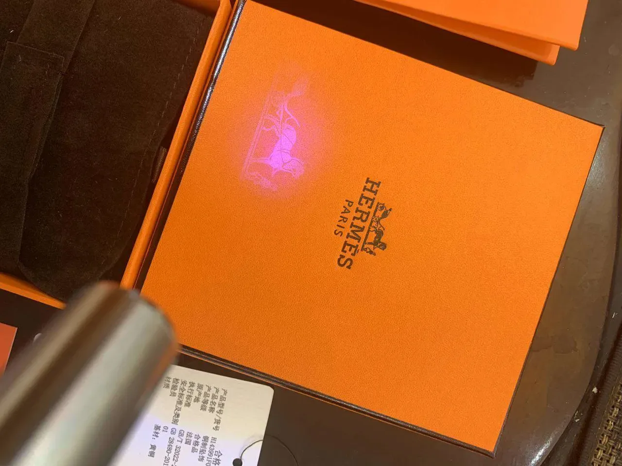 Hermès Orange White Leather-Textured Box Embossed Logo Handbag 3