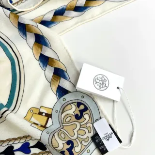 Hermès 印花编织绳图案真丝围巾
