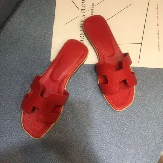 Hermès Red Beige H-Shaped Strap Textured Leather Slippers