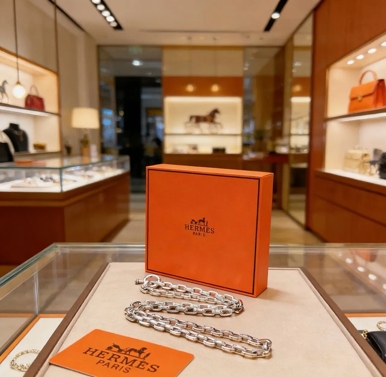 Hermès Silver-Tone Heavy-Link Curb Chain Necklace 8