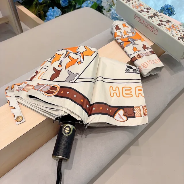Hermès White Orange Printed Geometric Grid Equestrian Motif Handbag 7