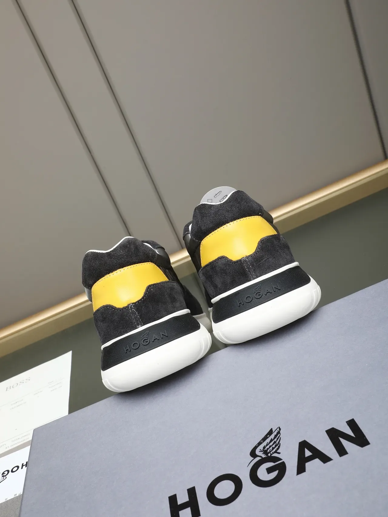 Hogan Black Yellow Chunky Platform Sole Oversized H Logo Lifestyle Sneakers 3
