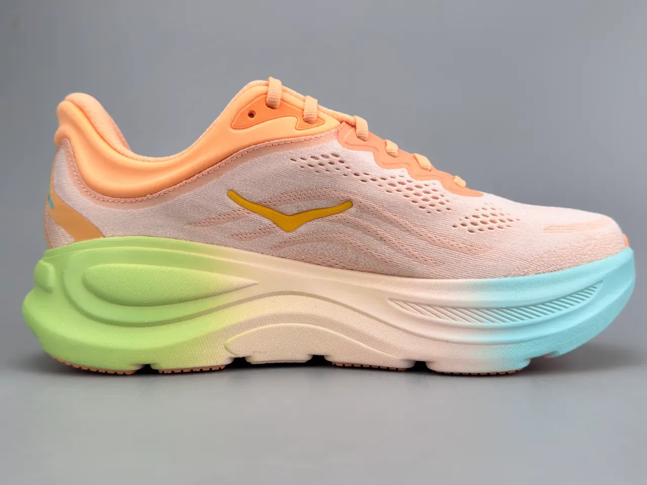 Hoka Tênis de Corrida Laranja Verde Upper de Malha Engineered Sola com Gradiente 10