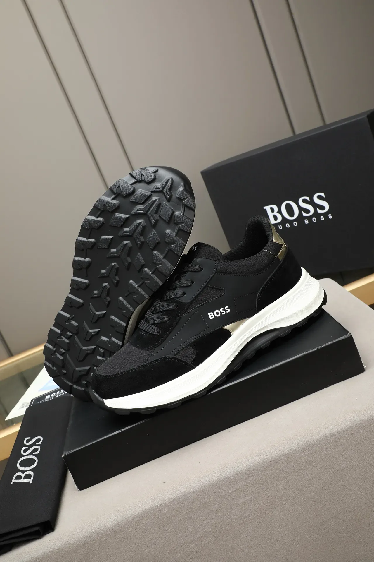 Hugo Boss Black and Gold Lifestyle Sneaker 5