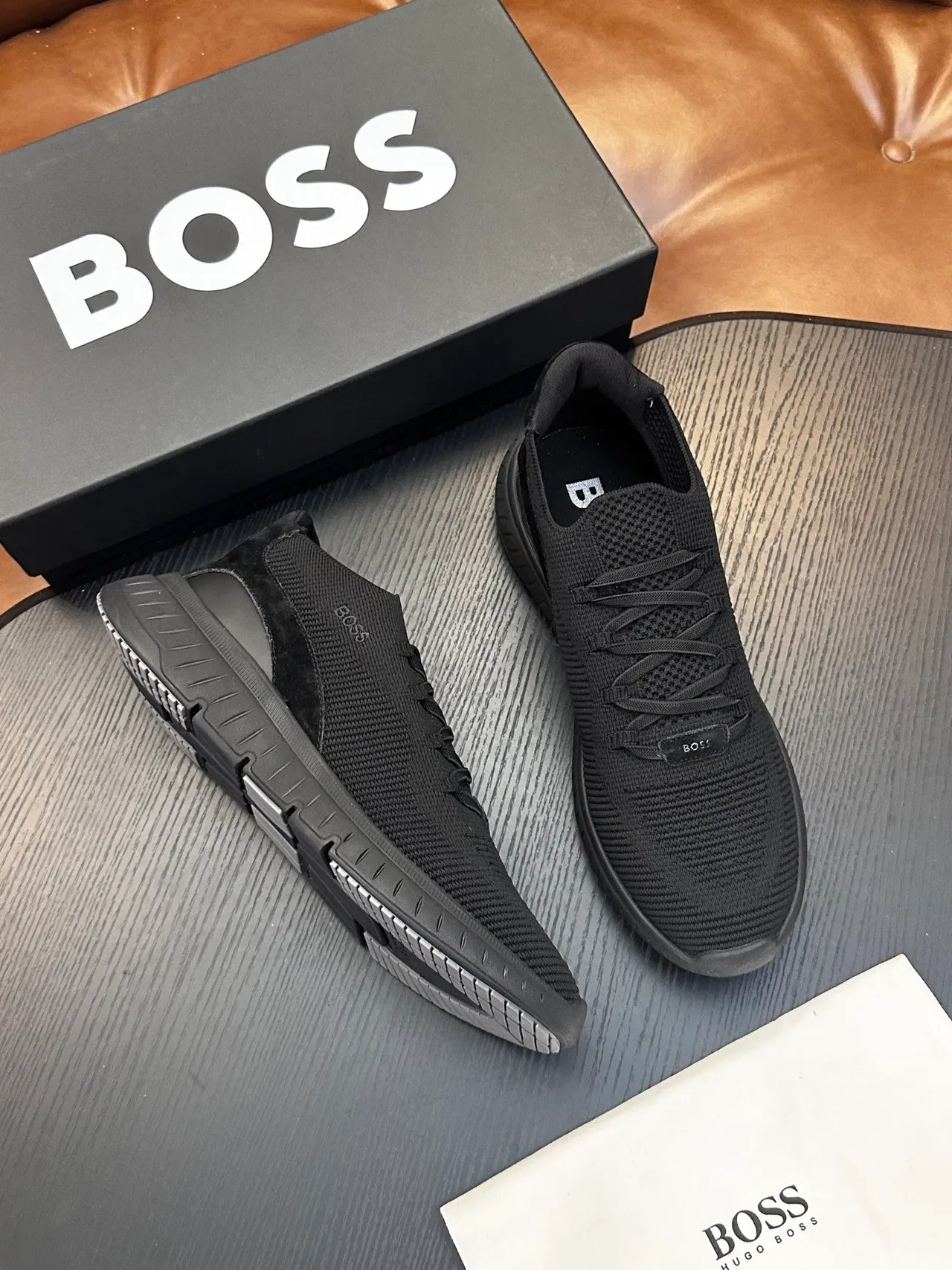 Hugo Boss أحذية رياضية سوداء من الخيوط مفتوحة من الجانب مستوحاة لنمط الحياة 4