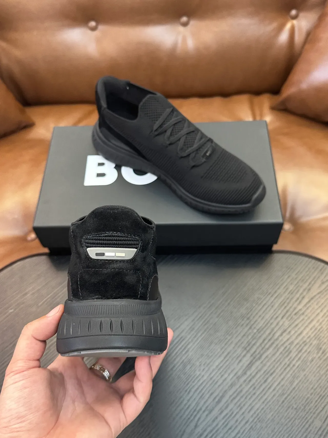Hugo Boss أحذية رياضية سوداء من الخيوط مفتوحة من الجانب مستوحاة لنمط الحياة 8