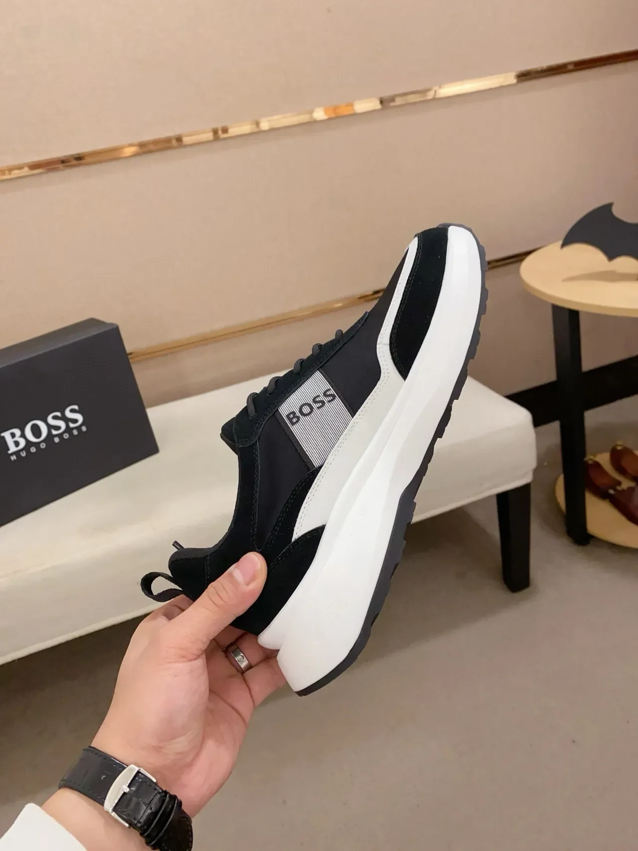 Hugo Boss Negro Blanco Suela Gruesa Material Mixto Superior Sneakers de Estilo de Vida 5