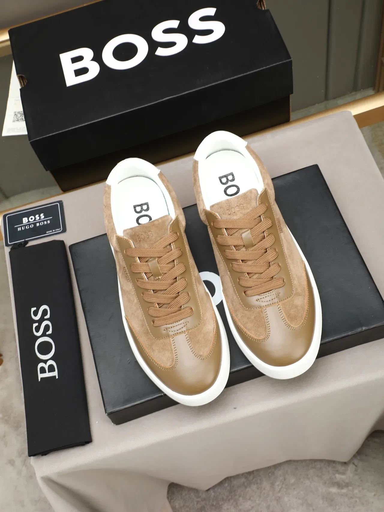 Hugo Boss Brown Beige Suede Upper Platform Sole Sneakers 2