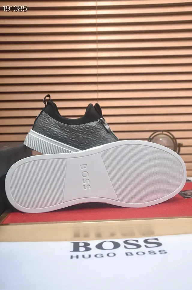 Hugo Boss Gris Noir sans lacets slip-on logo embossé supérieur lifestyle sneakers 2