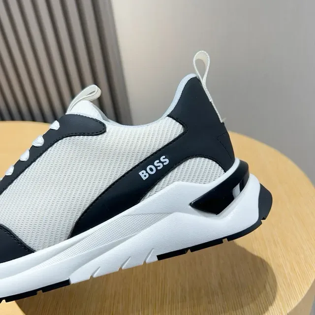 Hugo Boss Lifestyle sneakers blancs et noirs en maille et synthétique sur le dessus 7