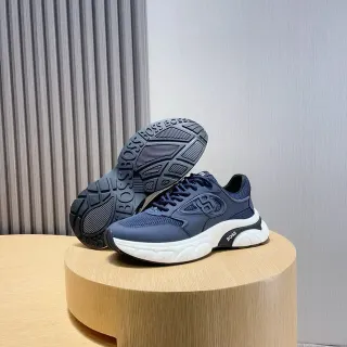 Hugo Boss سنيكرز نافي وأبيض أسلوب حياة