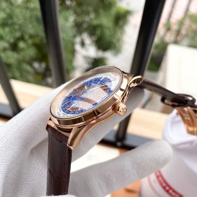 Jaeger-LeCoultre Geophysic Universal Time Rose Gold Blue World Map Mechanical Watch 4