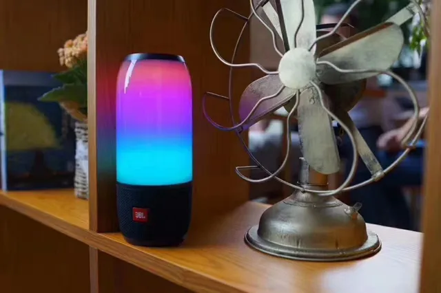 JBL Flip Multicolor Cylindrical Gradient LED-Lit Portable Speaker 18