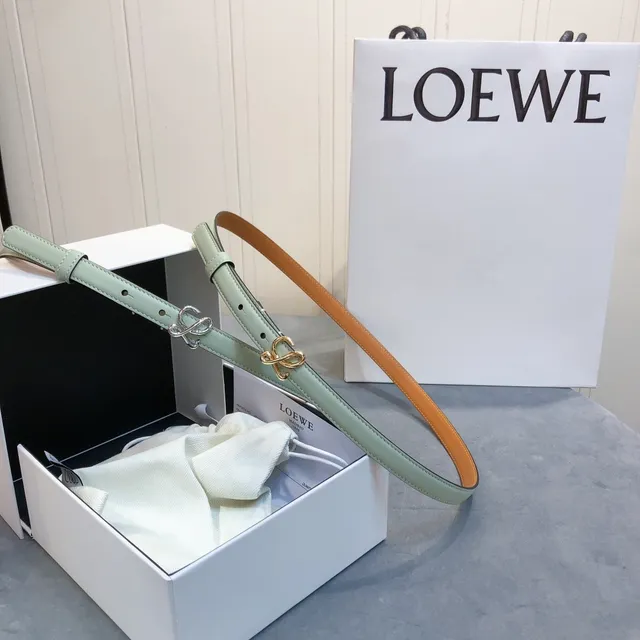 Loewe Anagram Belt Cinturón negro marrón claro verde menta de cuero 2