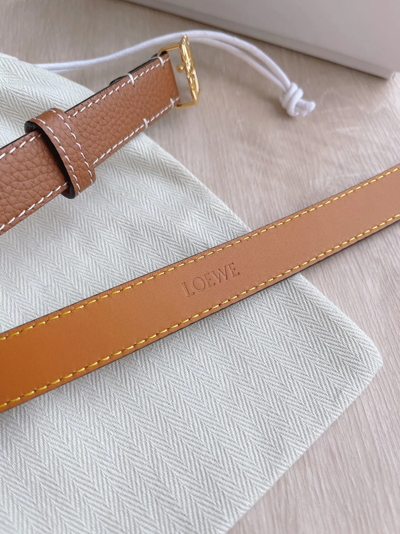 Loewe Anagram Belt Marron Or Boucle Texturée Ceinture Cuir 6