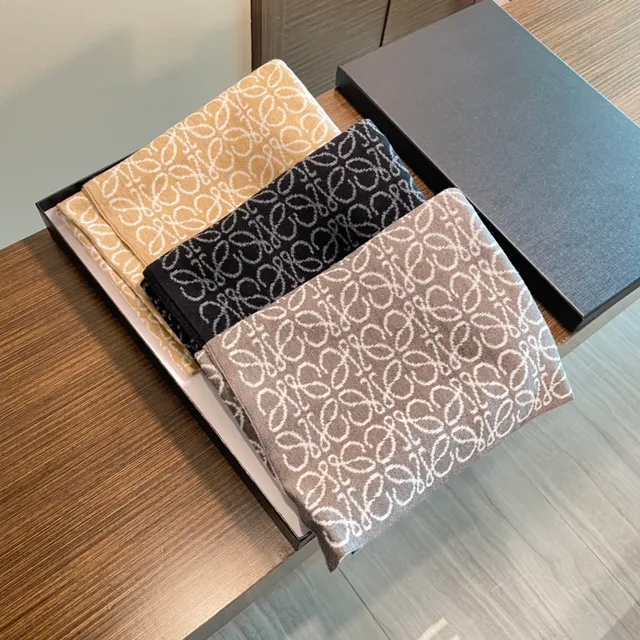 Loewe Anagram Motif Cashmere Scarf 3