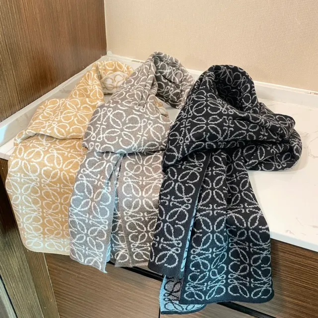 Loewe Anagram Motif Cashmere Scarf 4