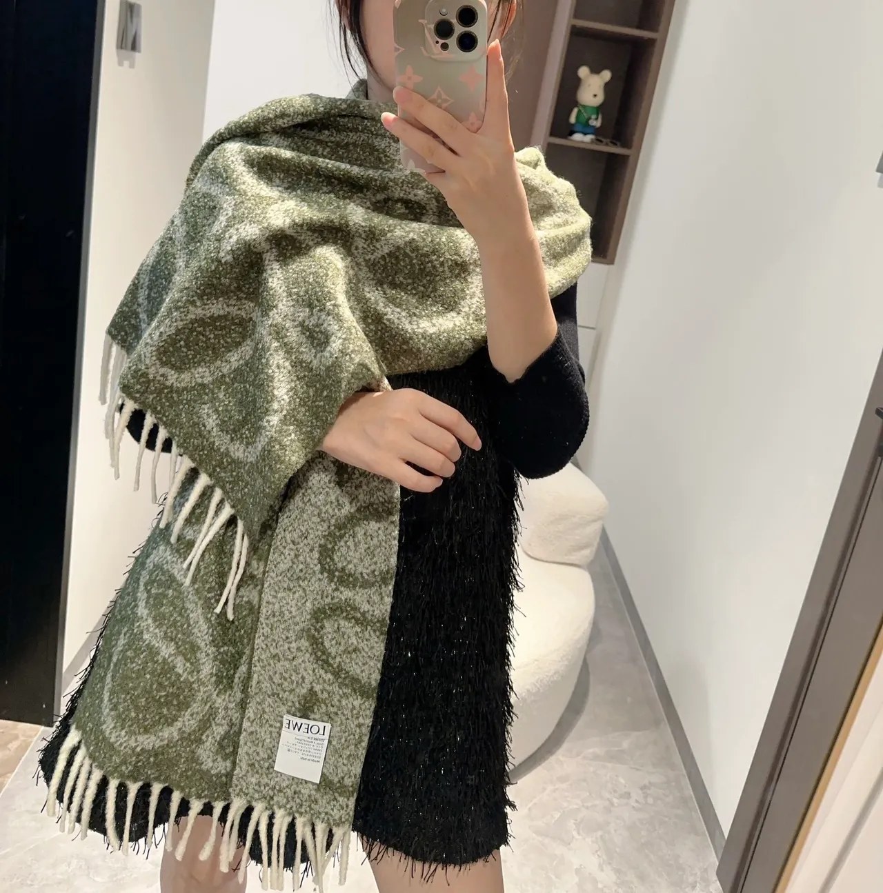Loewe Vert Beige Texturé Bouclé Tricot Moteux Cachemire Écharpe 3