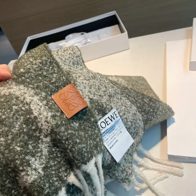 Loewe Vert Beige Texturé Bouclé Tricot Moteux Cachemire Écharpe 8