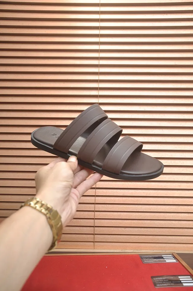 Loro Piana Zapatillas marrón de tres correas con suela moldeada 6