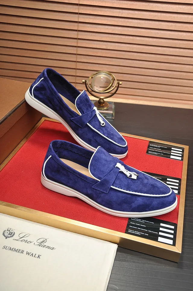 Loro Piana Mocassin daim blanc avec piping navy 5