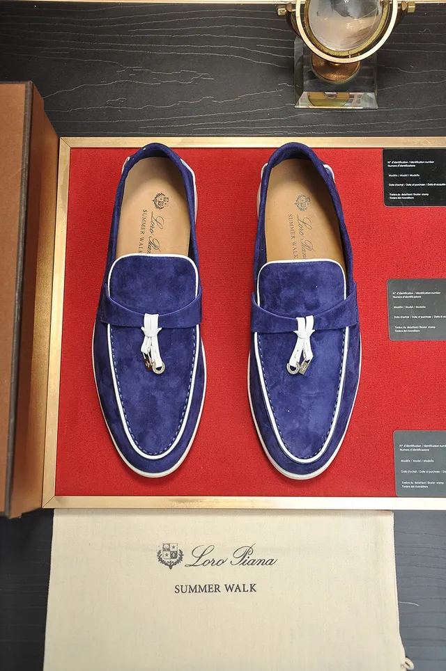 Loro Piana Mocassin daim blanc avec piping navy 9