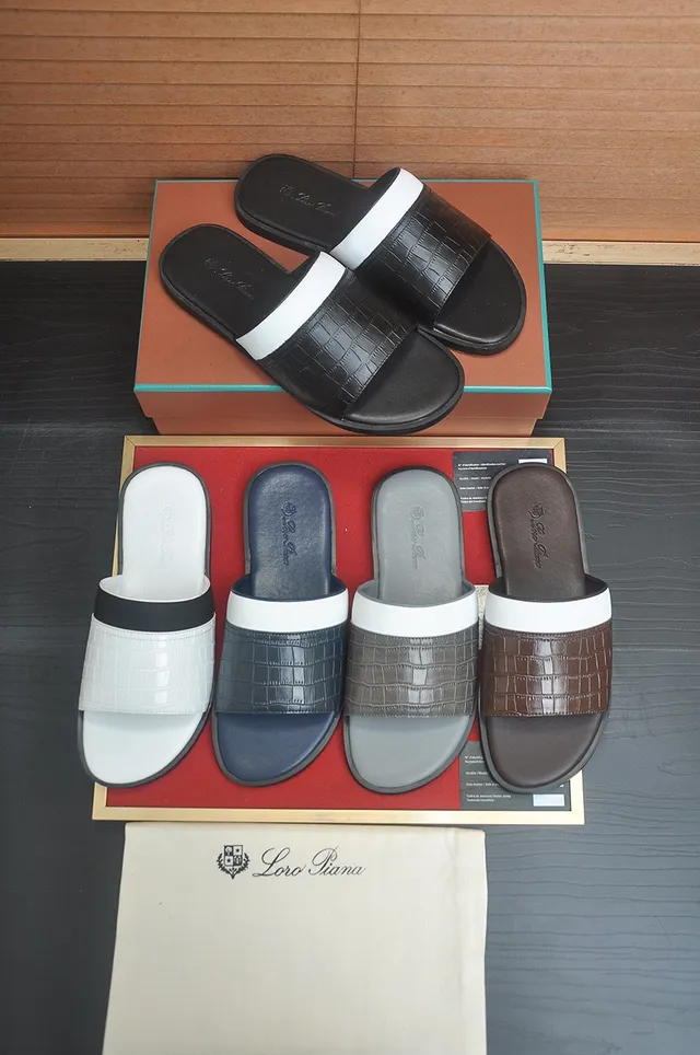 Loro Piana Zapatilla de Cuero con Embossado de Cocodrilo Blanco 5