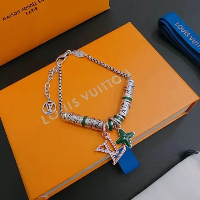 Louis Vuitton Beads Silver Green Chain-Link Beaded Bracelet 5