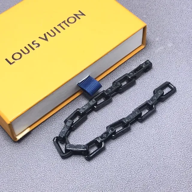 Louis Vuitton Black Geometric Link Bracelet 3