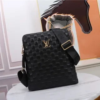 Louis Vuitton Black Gold Woven Leather Quilted Basketweave Messenger Bag