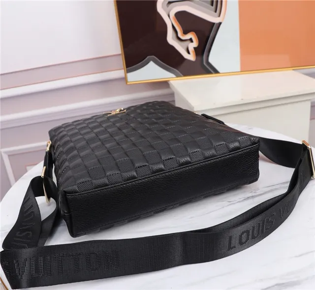 Louis Vuitton Black Gold Woven Leather Quilted Basketweave Messenger Bag 5