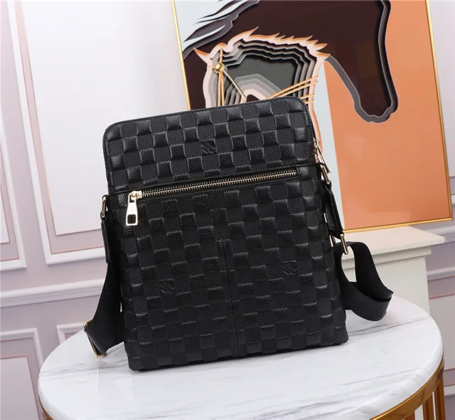 Louis Vuitton Black Gold Woven Leather Quilted Basketweave Messenger Bag 6