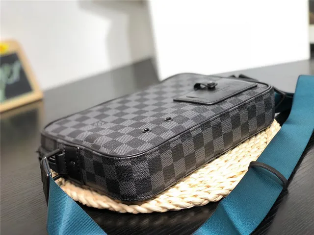 Louis Vuitton Black Gray Damier Graphite Monogram Canvas Rectangular Structured Silhouette Messenger Bag 5