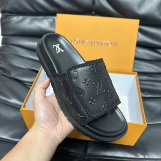 Louis Vuitton काला Monogram-Perforated Strap प्लेटफॉर्म सोल स्लिपर्स