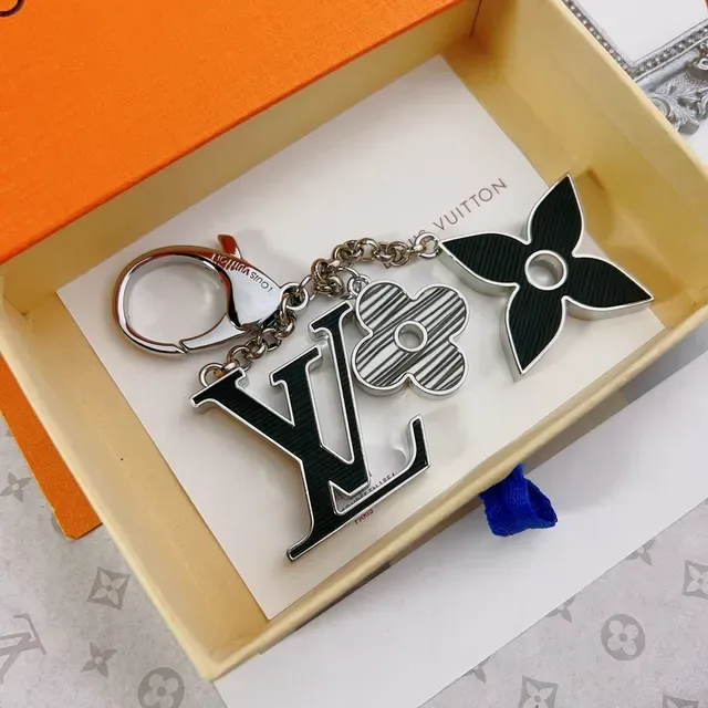 Louis Vuitton Black Silver Metal Chain Enamel Charms Bracelet 4