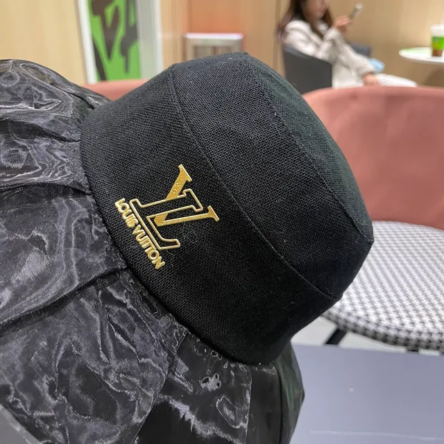 Louis Vuitton Black Structured Crown Pleated Marbled Sheer Brim Bucket Hat 2