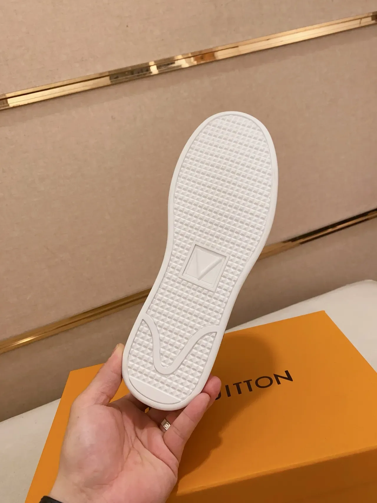 Louis Vuitton Black White Monogram Canvas Upper Smooth Leather Toe Cap Lifestyle Sneakers 2