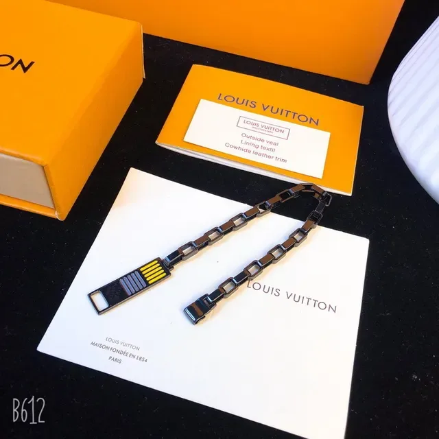 Louis Vuitton Black Yellow Metal Link Chain Rectangular Plaque Center Bracelet 7