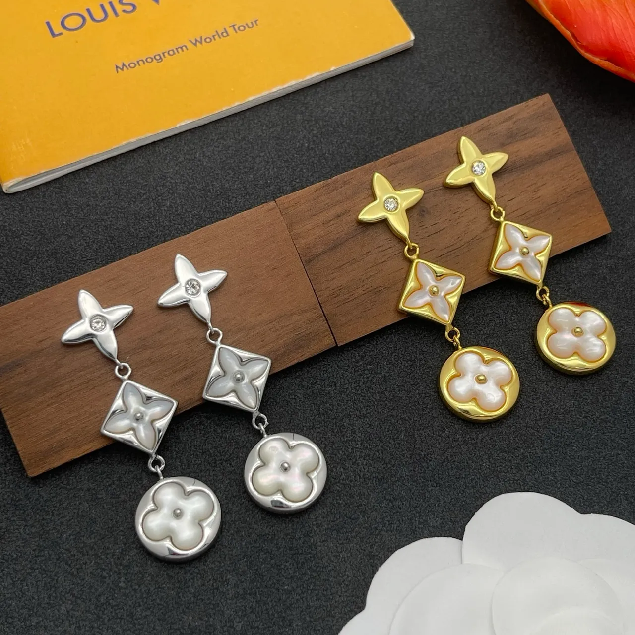 Louis Vuitton Blossom Floral Drop Earrings 2