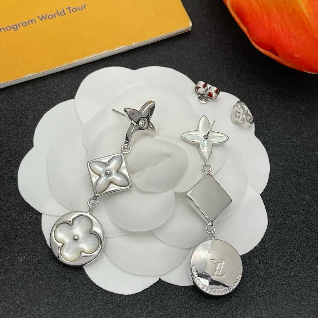 Louis Vuitton Blossom Floral Drop Earrings 5